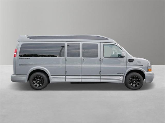 new 2025 GMC Savana 3500 car, priced at $132,995