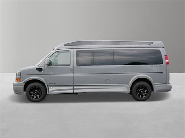new 2025 GMC Savana 3500 car, priced at $132,995