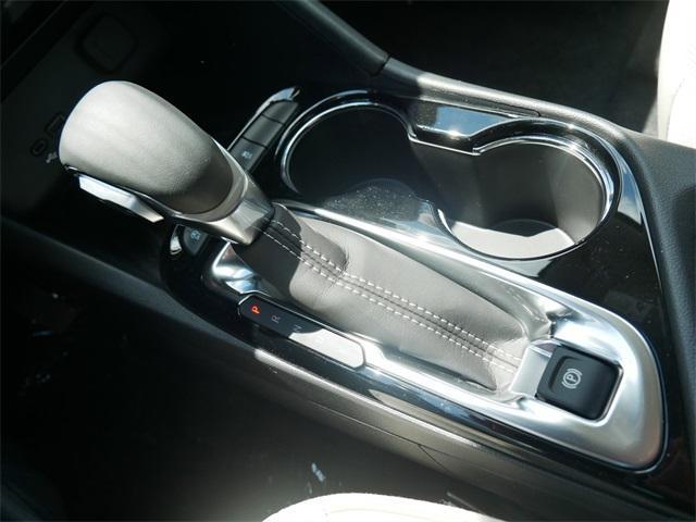new 2024 Buick Encore GX car, priced at $35,408