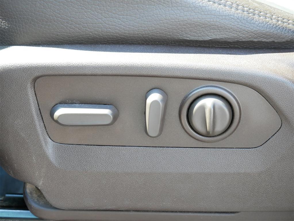 used 2020 GMC Sierra 1500 car, priced at $31,440