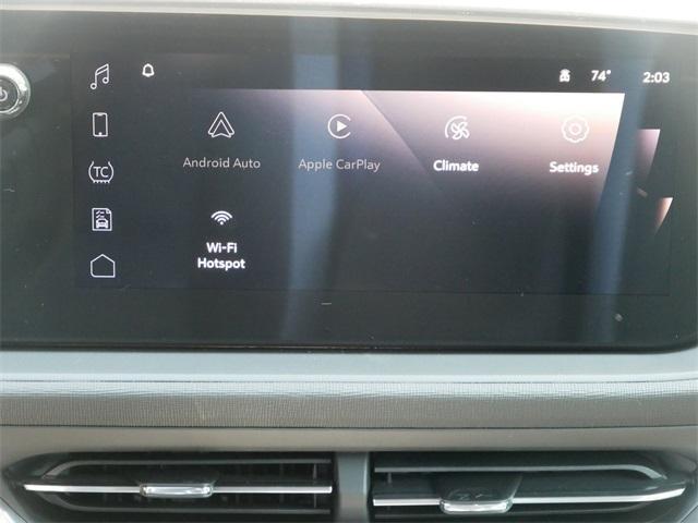 new 2025 Buick Envista car, priced at $27,190