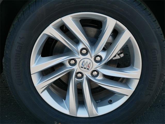 new 2025 Buick Envista car, priced at $27,190