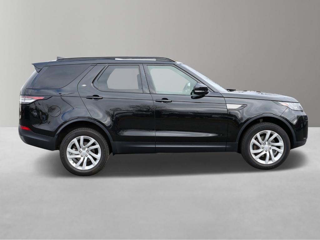 used 2018 Land Rover Discovery car, priced at $15,699