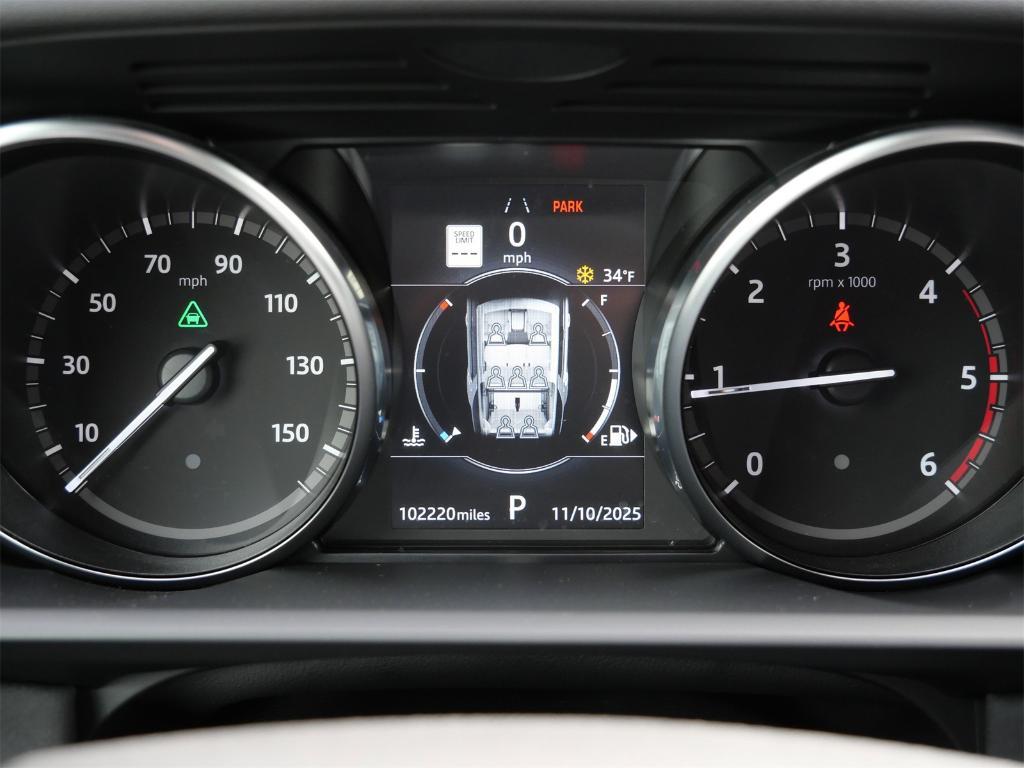 used 2018 Land Rover Discovery car, priced at $15,699