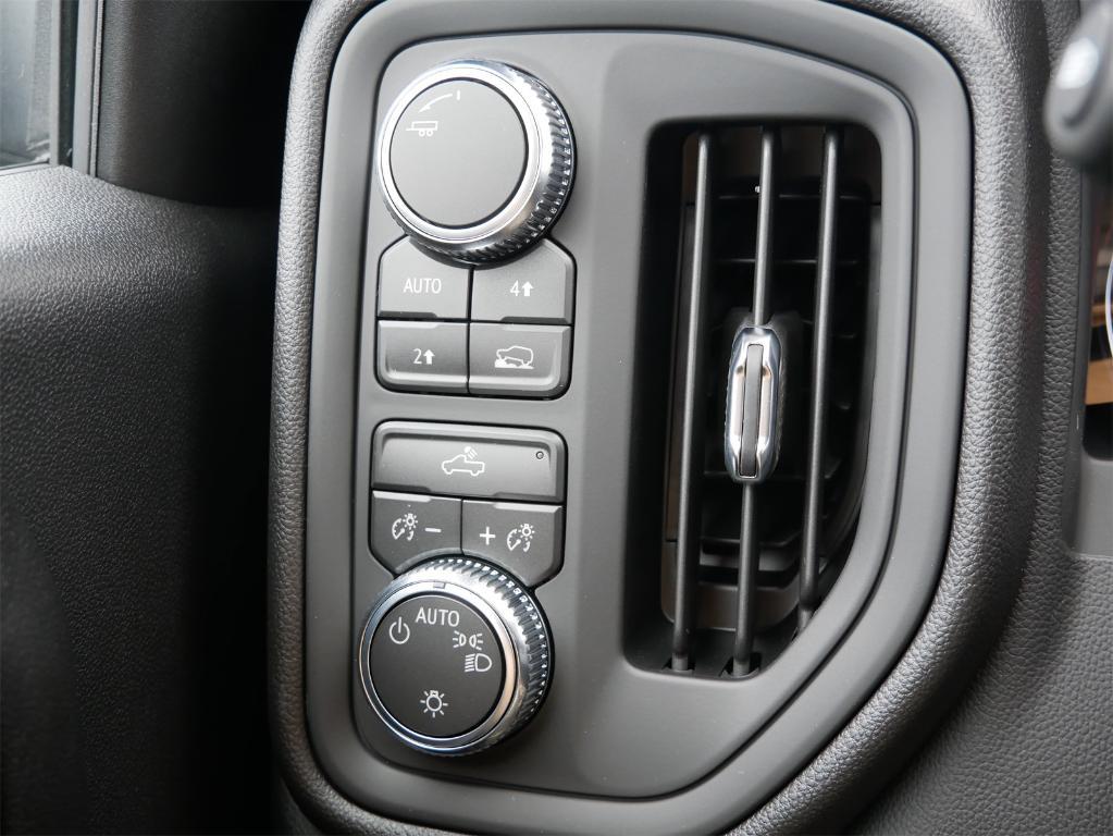 new 2026 GMC Sierra 1500 car, priced at $46,560