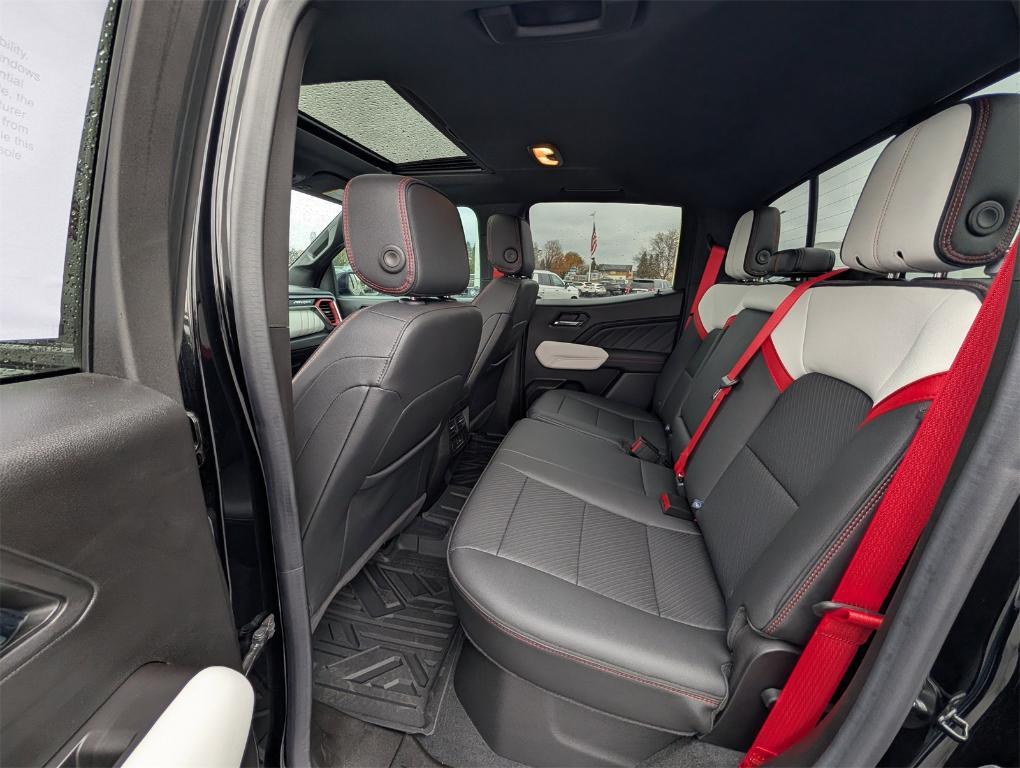 used 2024 GMC Canyon car, priced at $50,297