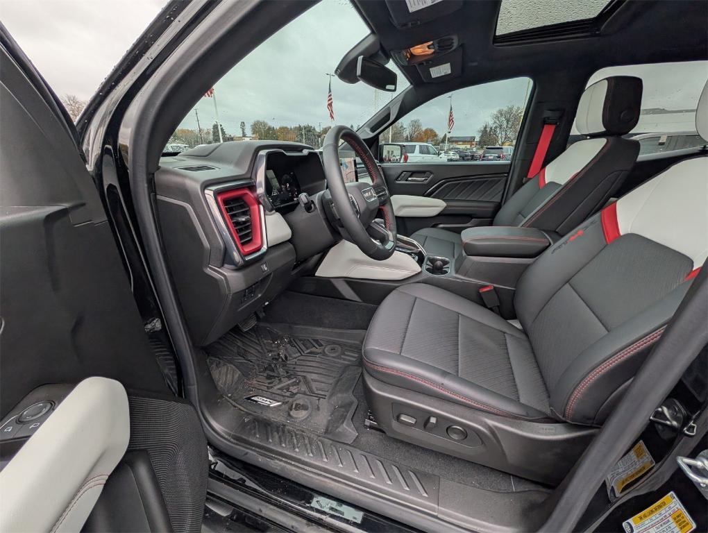 used 2024 GMC Canyon car, priced at $50,297