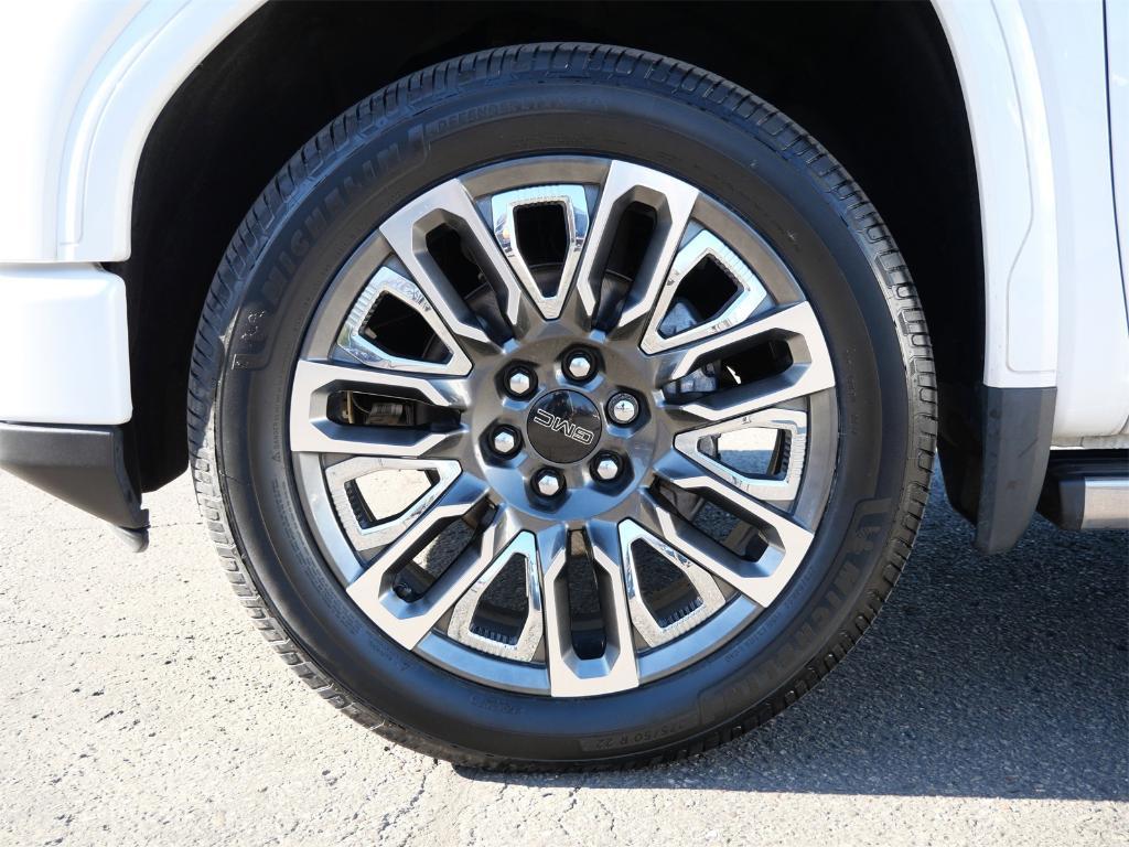 used 2023 GMC Sierra 1500 car, priced at $53,852