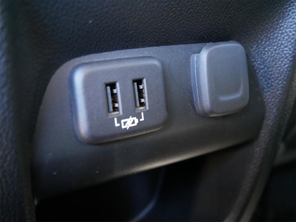 used 2021 GMC Canyon car, priced at $32,495