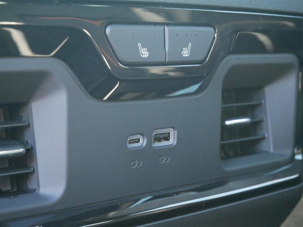 new 2025 GMC Sierra 2500 car, priced at $79,287