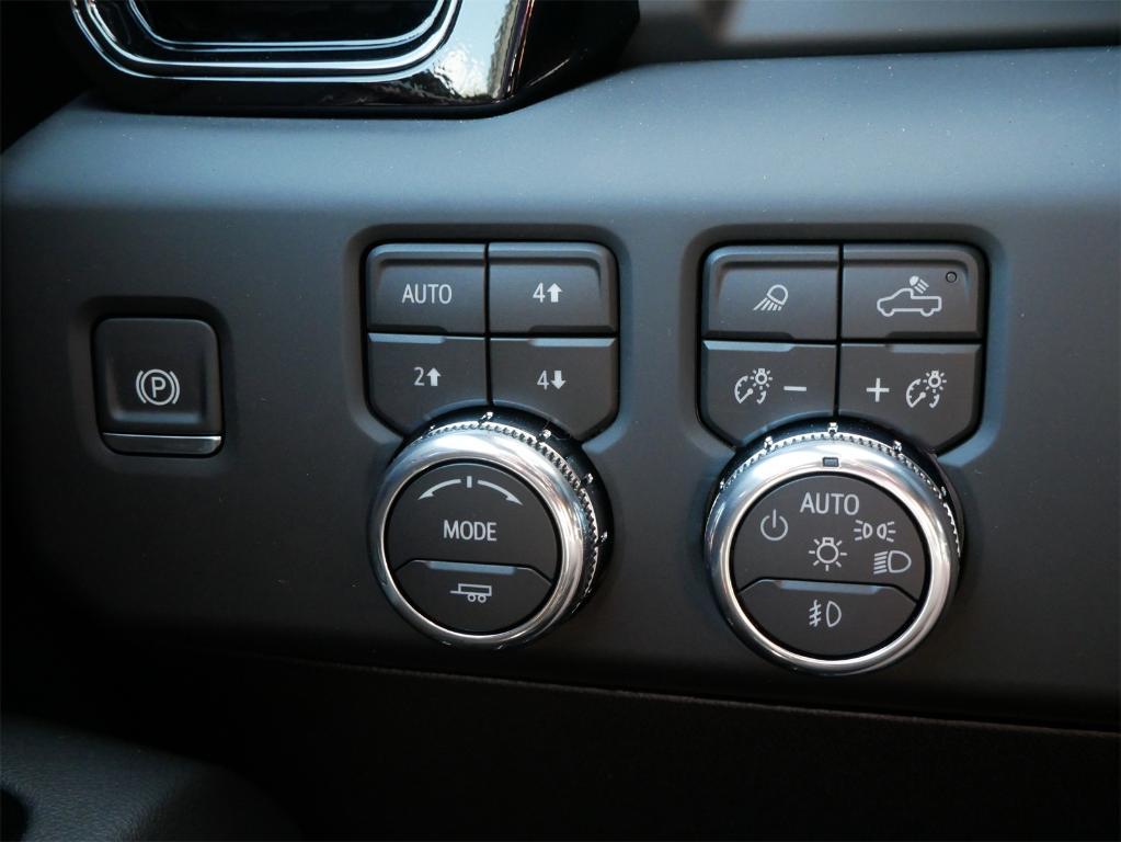 new 2025 GMC Sierra 2500 car, priced at $79,287