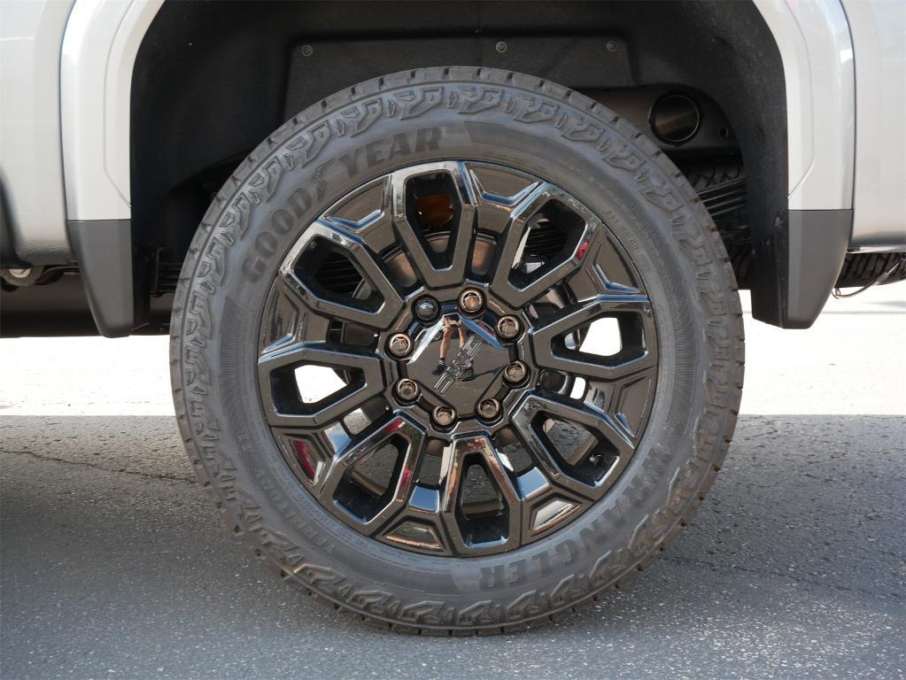 new 2025 GMC Sierra 2500 car, priced at $79,287