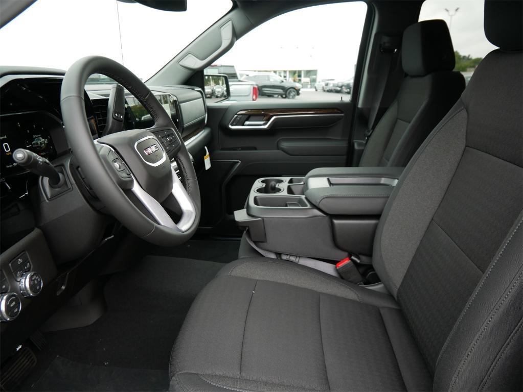 new 2026 GMC Sierra 1500 car, priced at $48,895