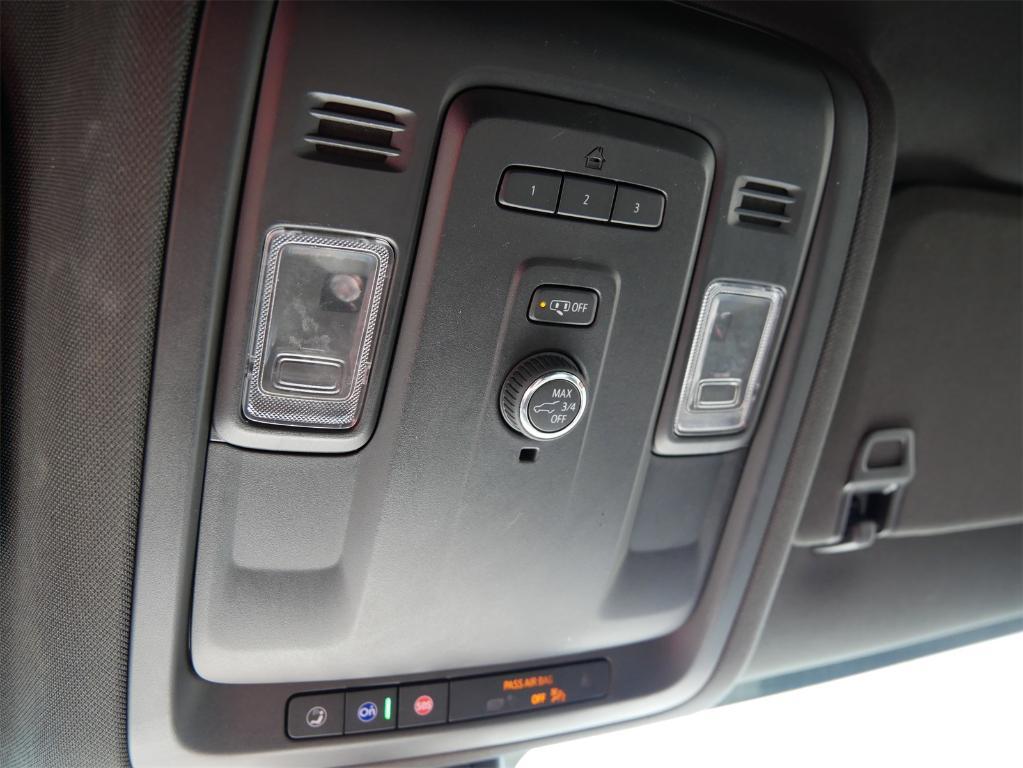 used 2021 Chevrolet Suburban car, priced at $35,912