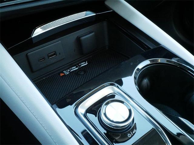 new 2025 Buick Envision car, priced at $46,200