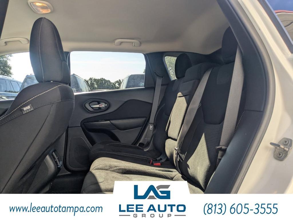 used 2015 Jeep Cherokee car, priced at $9,800