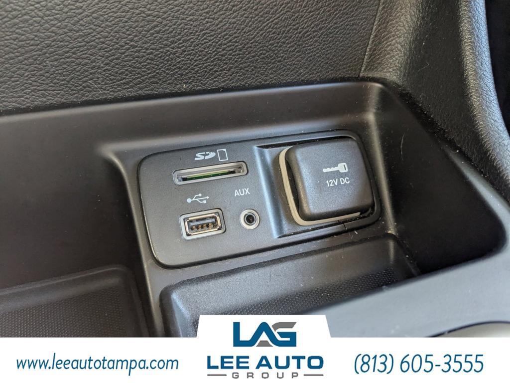 used 2015 Jeep Cherokee car, priced at $9,800