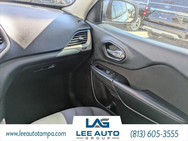 used 2015 Jeep Cherokee car, priced at $11,760