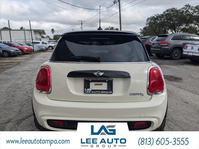 used 2015 MINI Hardtop car, priced at $11,000