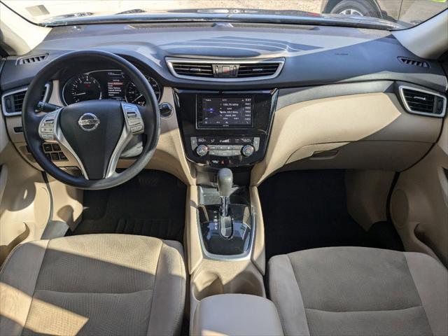 used 2016 Nissan Rogue car