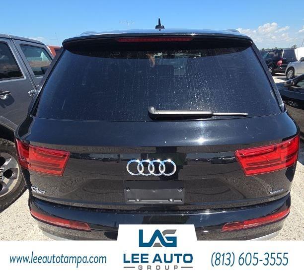 used 2018 Audi Q7 car, priced at $20,000