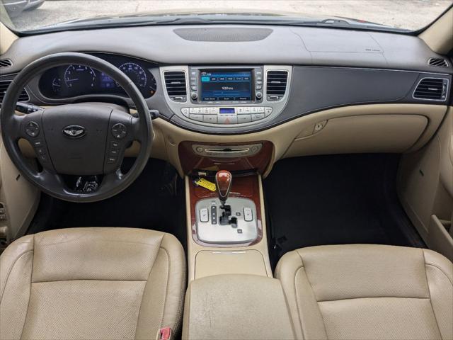 used 2013 Hyundai Genesis car