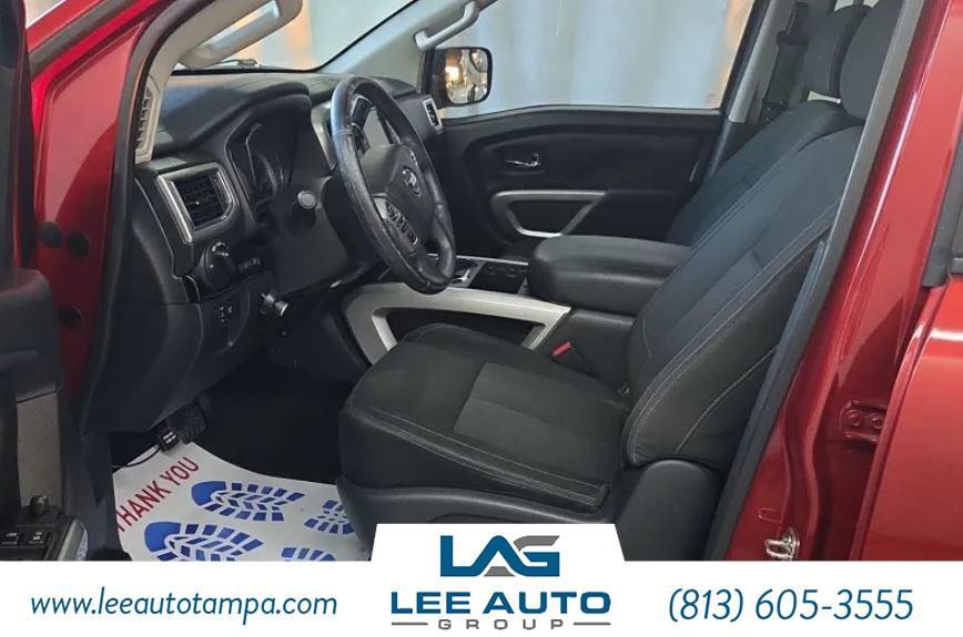 used 2019 Nissan Titan car