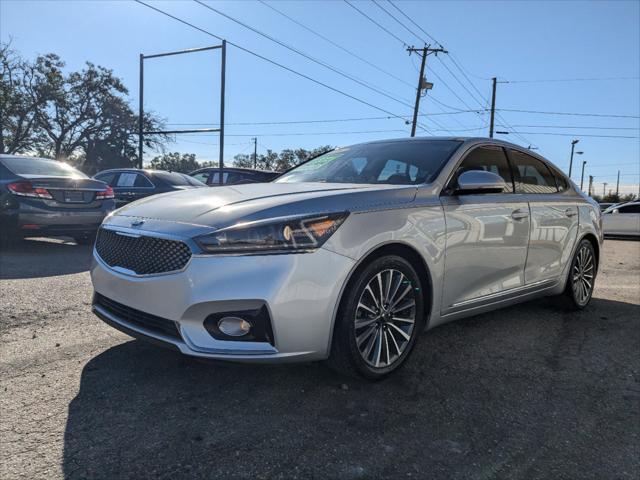 used 2018 Kia Cadenza car