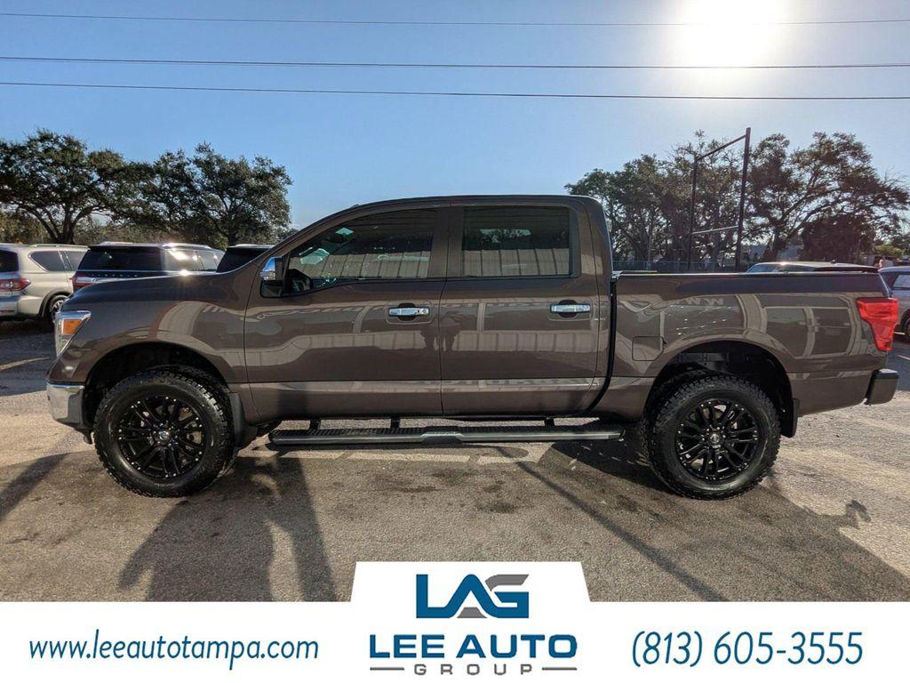 used 2018 Nissan Titan car