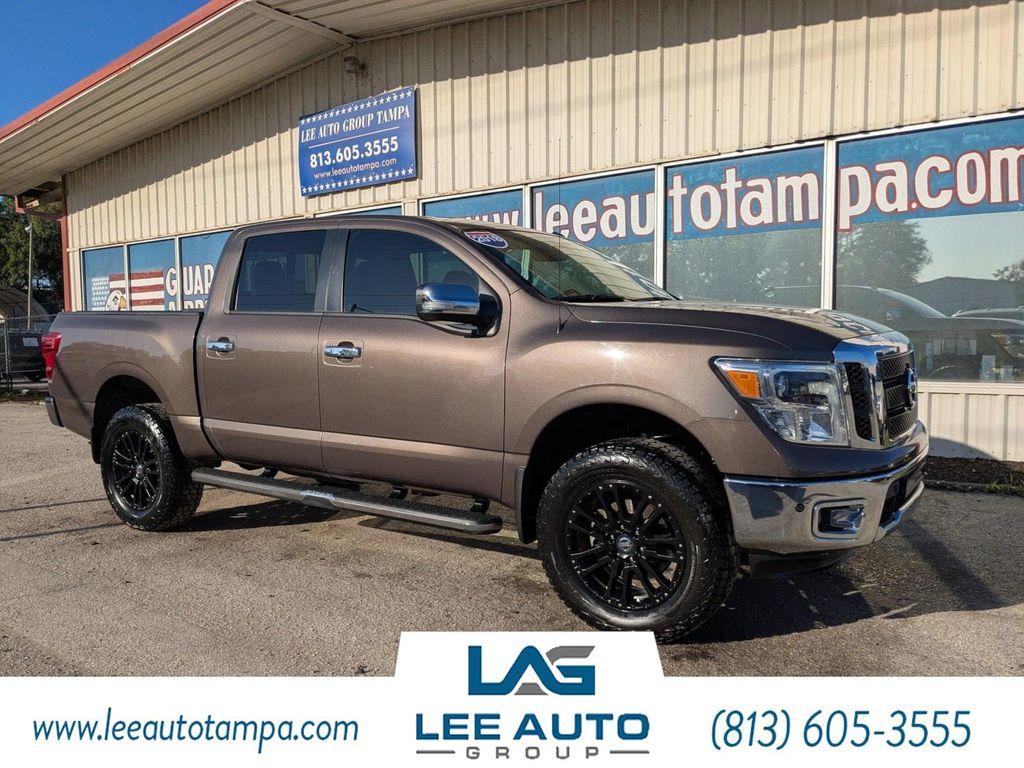 used 2018 Nissan Titan car