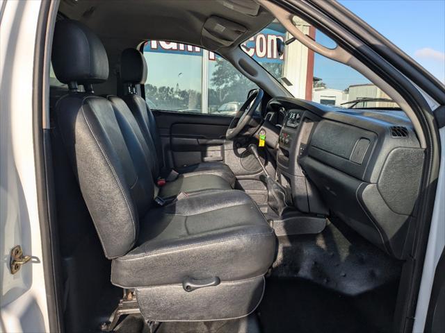 used 2005 Dodge Ram 1500 car