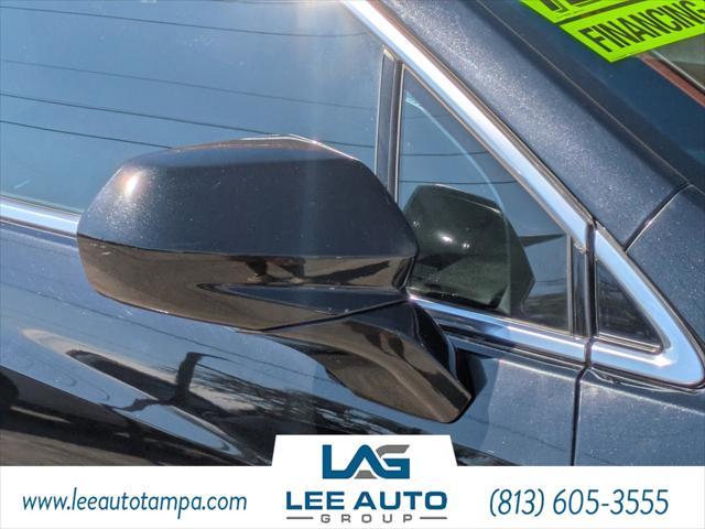 used 2017 Cadillac XT5 car, priced at $16,000