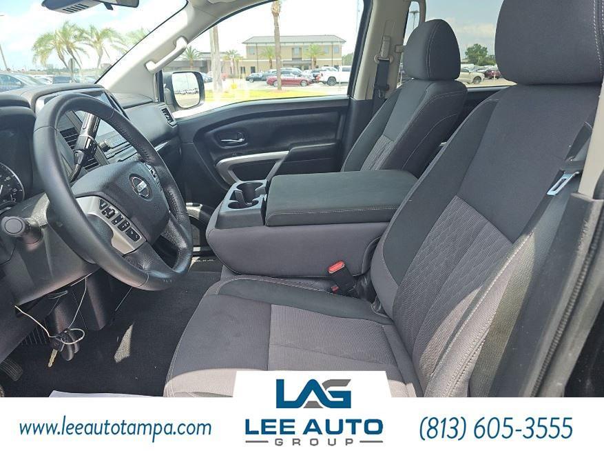 used 2023 Nissan Titan car