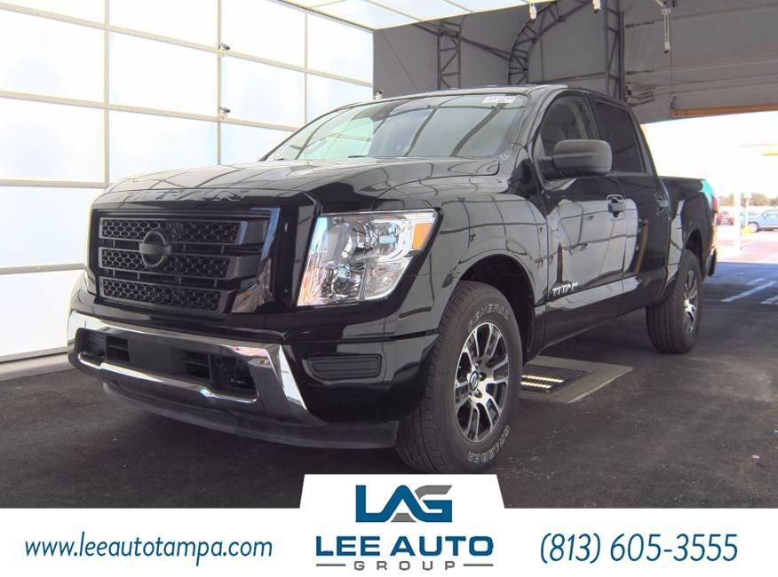 used 2023 Nissan Titan car