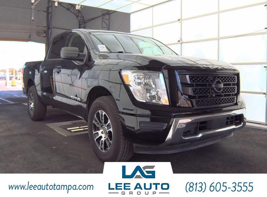 used 2023 Nissan Titan car