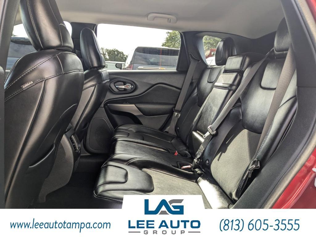 used 2019 Jeep Cherokee car, priced at $13,720