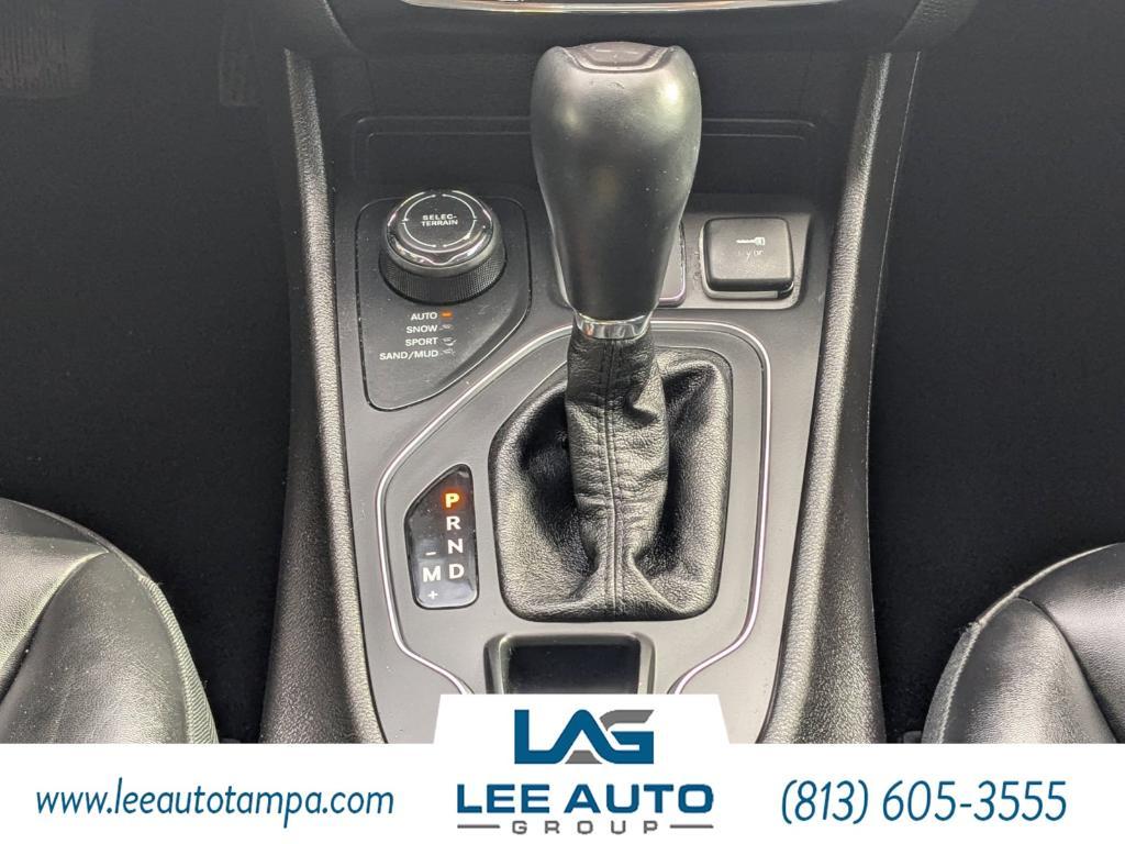 used 2019 Jeep Cherokee car, priced at $13,720