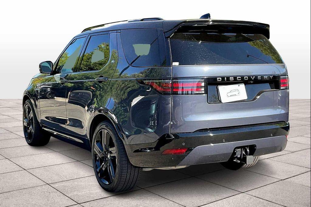 used 2025 Land Rover Discovery car, priced at $67,999