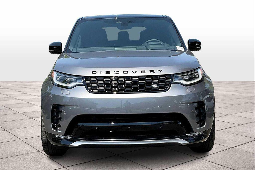 new 2025 Land Rover Discovery car, priced at $75,575