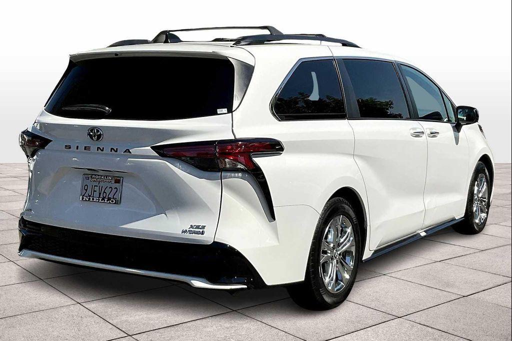 used 2022 Toyota Sienna car, priced at $45,499