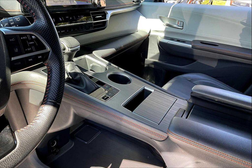 used 2022 Toyota Sienna car, priced at $45,499