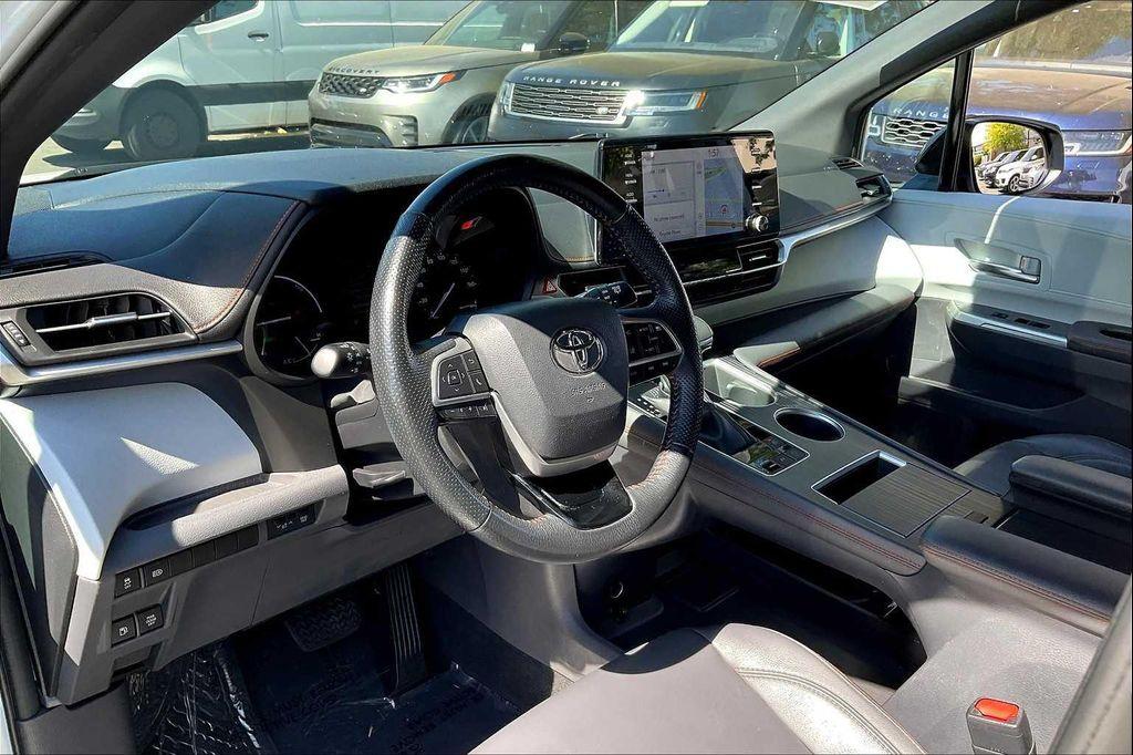 used 2022 Toyota Sienna car, priced at $45,499
