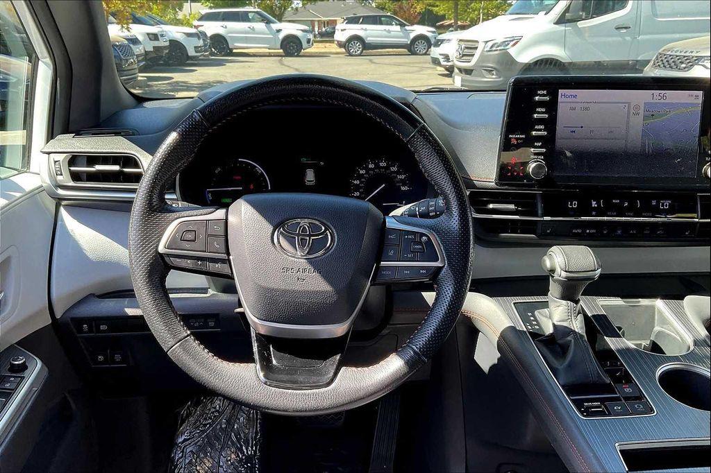 used 2022 Toyota Sienna car, priced at $45,499