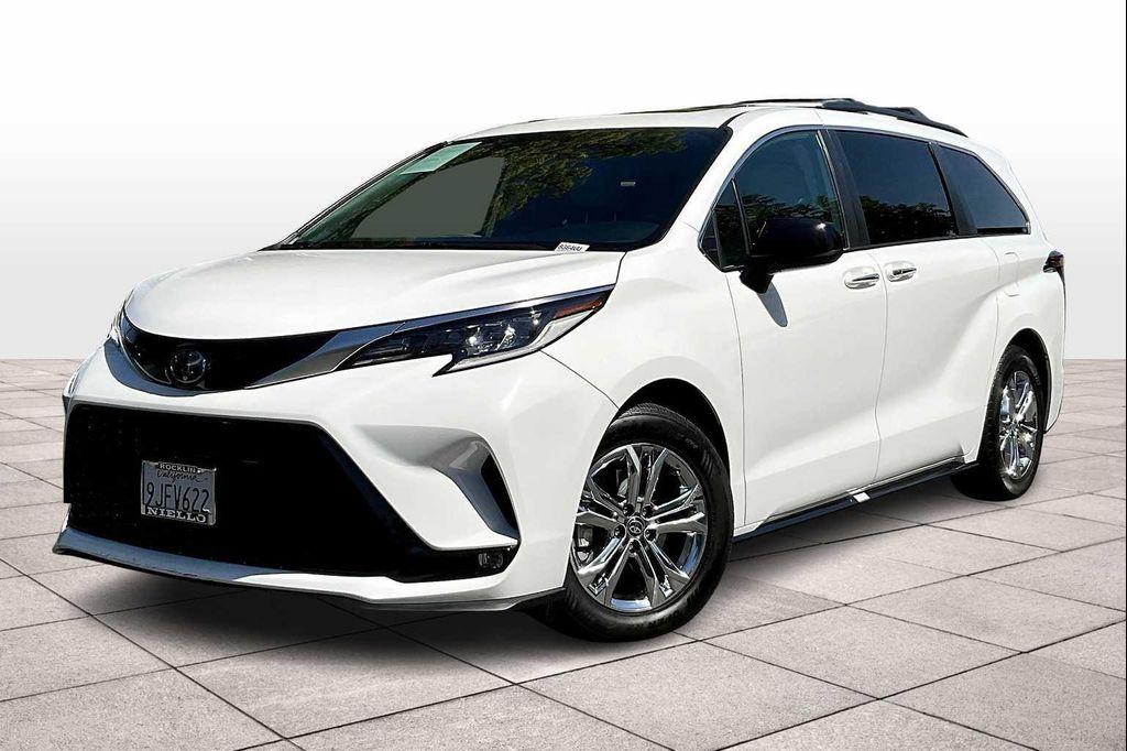 used 2022 Toyota Sienna car, priced at $45,499