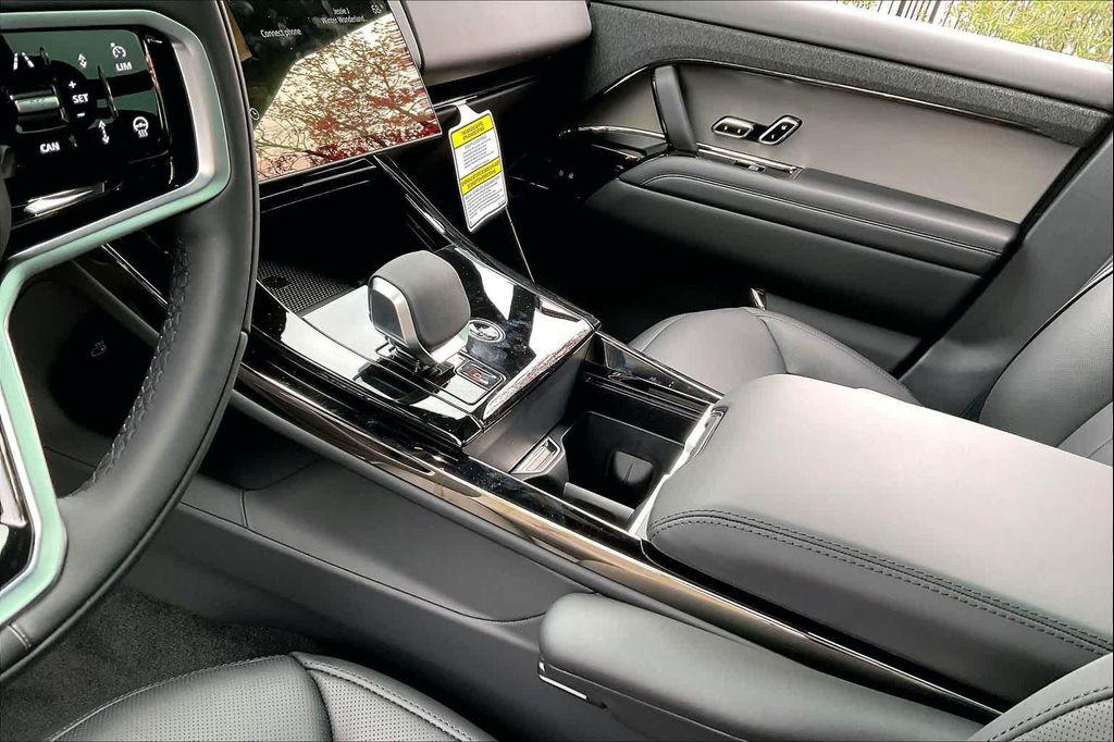 new 2025 Land Rover Range Rover Sport car, priced at $91,655