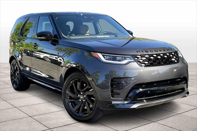 new 2025 Land Rover Discovery car, priced at $77,153