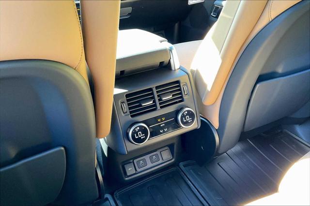 new 2025 Land Rover Discovery car, priced at $77,153