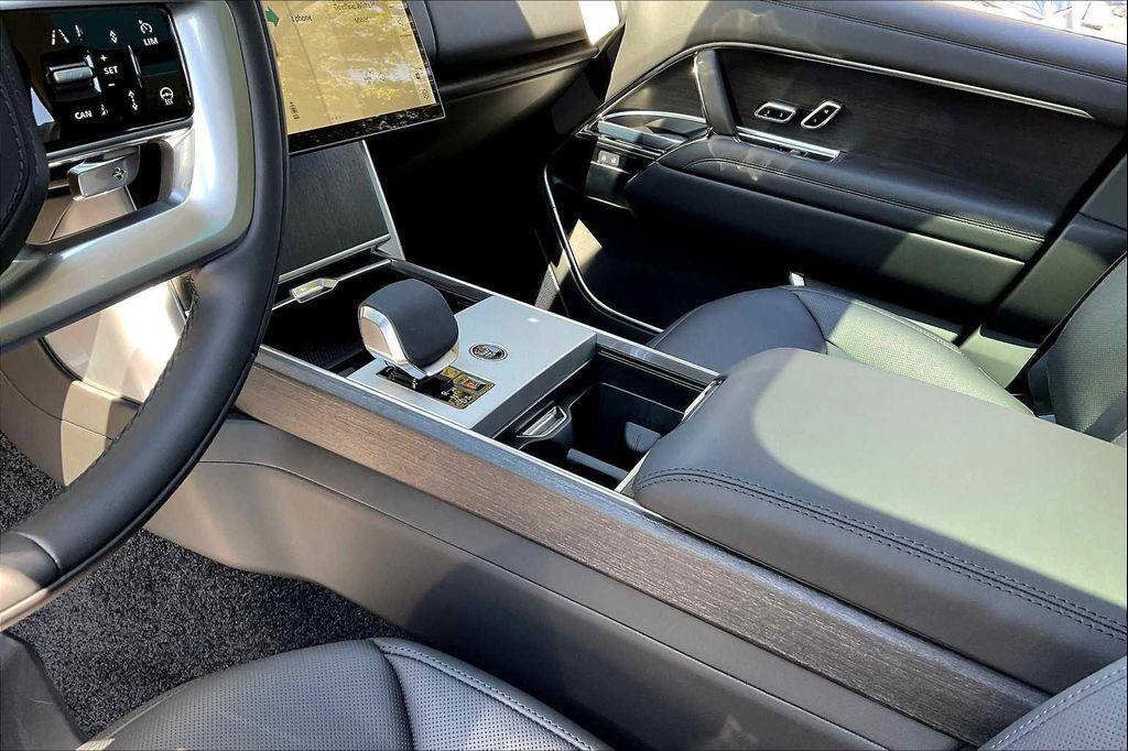 new 2025 Land Rover Range Rover car, priced at $131,180