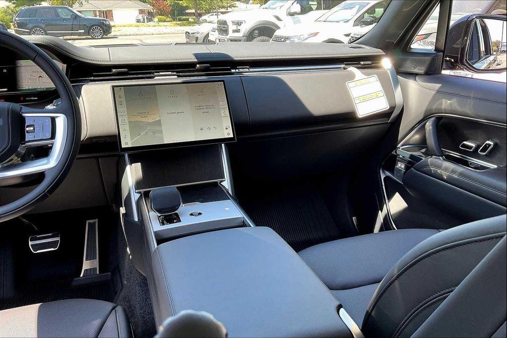 new 2025 Land Rover Range Rover car, priced at $131,180