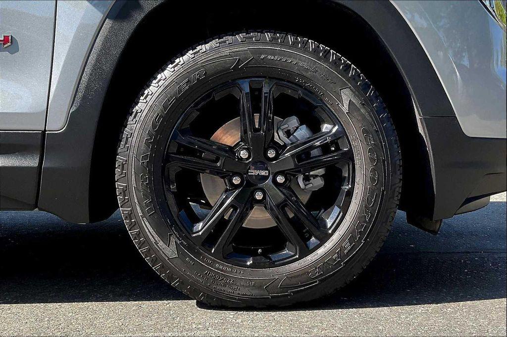 used 2023 GMC Terrain car, priced at $31,299